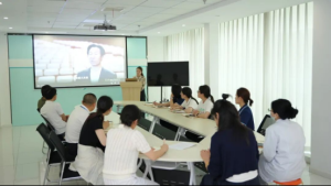 弘扬劳模精神 争当实干先锋︱医院党支部开展主题党日暨红医义诊惠民系列活动